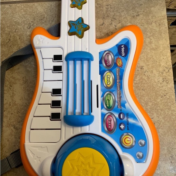 VTech Strum and Jam Kidi Musical Guitar Band - Picture 6 of 10